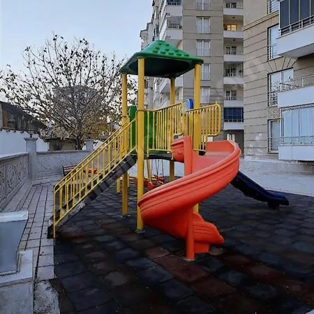 Gram Pazar Laleli Yakin Daire Апартаменты *